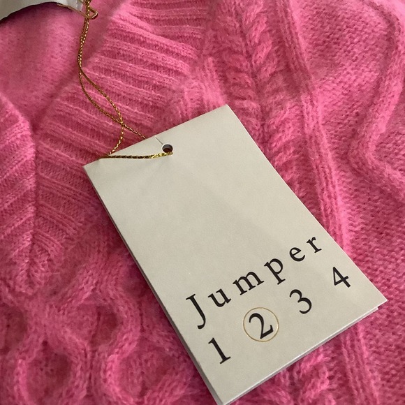 Jumper1234 Aran Cable Knit Barbie Pink Cashmere Sweater Vest S NWT $268 - Picture 9 of 12